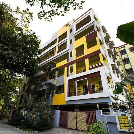 Oyo 26234 Annapurna Nilayam Hotel Vijayawāda Exterior foto